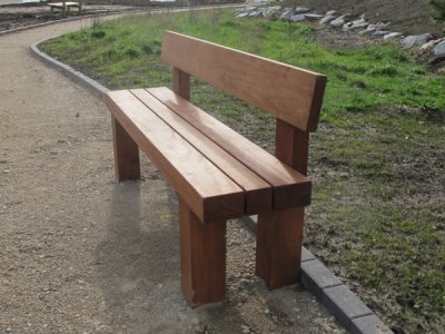 نیمکت و صندلی پارکی