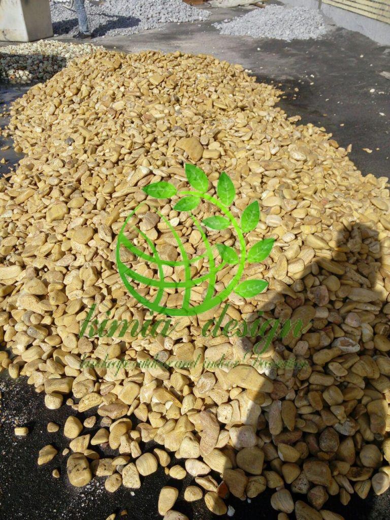 فروش قلوه سنگ رنگی