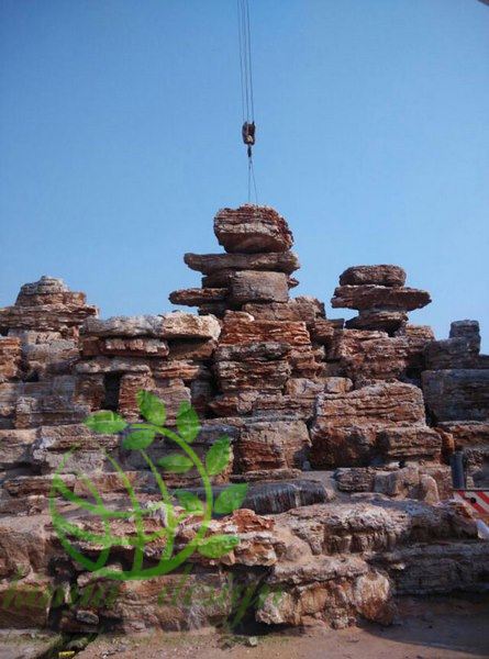 ساخت آبنما صخره ای