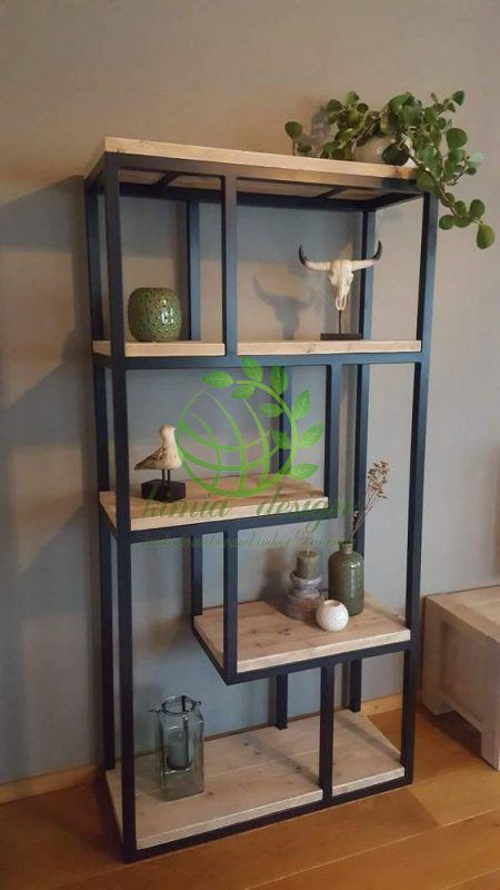 استند فلزی
