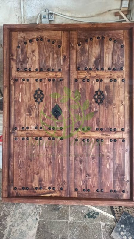 درب و بنجره سنتی چوبی