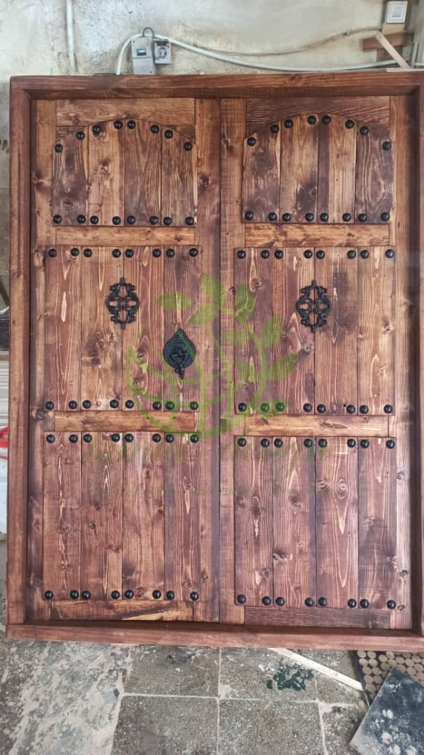 درب و بنجره سنتی چوبی