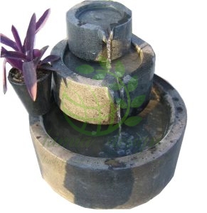 آبنما سنگی کوچک