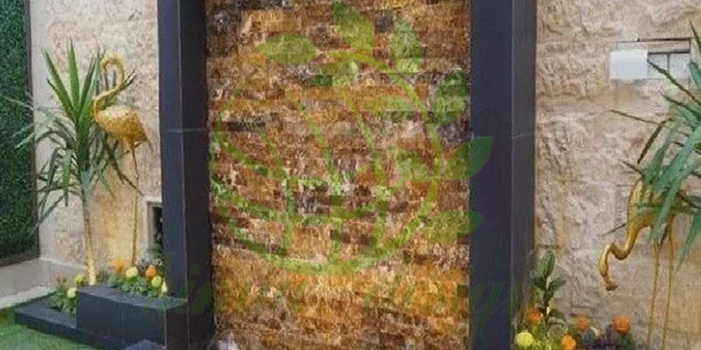 آبنما دیواری حیاط